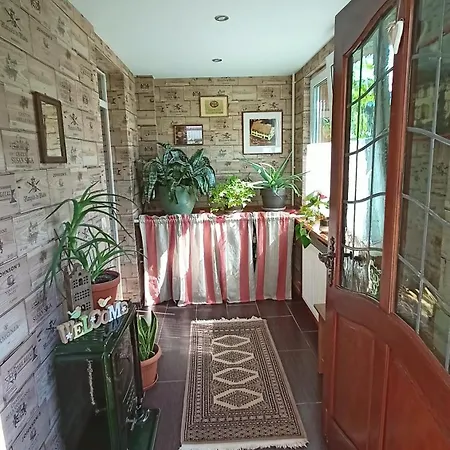 Urlaub Mit Charme In Der Kleinsten Stadt Der Pfalz. Appartement