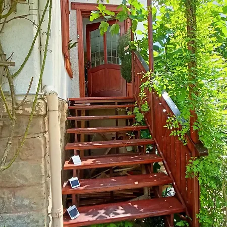 Apartment Urlaub Mit Charme In Der Kleinsten Stadt Der Pfalz. *
