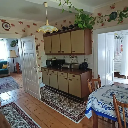 Appartement Urlaub Mit Charme In Der Kleinsten Stadt Der Pfalz. *