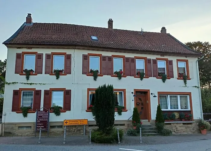 Urlaub Mit Charme In Der Kleinsten Stadt Der Pfalz. Appartement