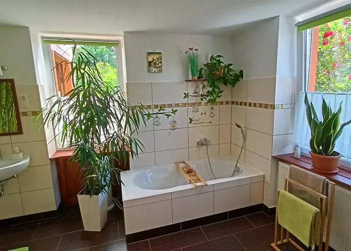 Urlaub Mit Charme In Der Kleinsten Stadt Der Pfalz. *