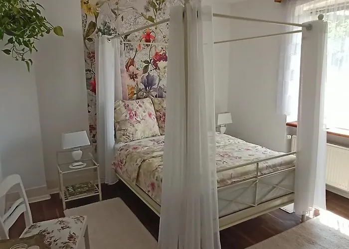 Appartement Urlaub Mit Charme In Der Kleinsten Stadt Der Pfalz. Obermoschel