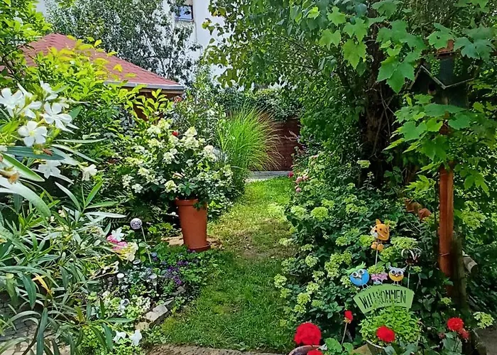 Urlaub Mit Charme In Der Kleinsten Stadt Der Pfalz. *