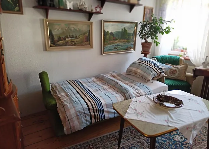 Appartement Urlaub Mit Charme In Der Kleinsten Stadt Der Pfalz. *